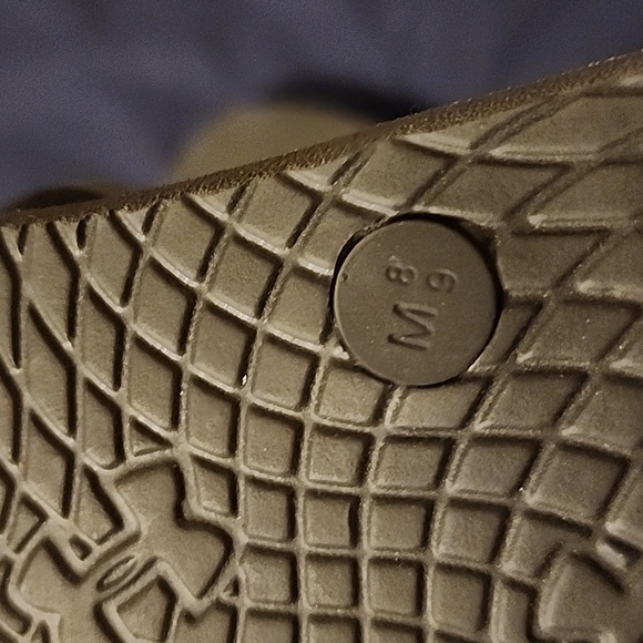 Under Armour Flip Flops - Picture 3 of 3